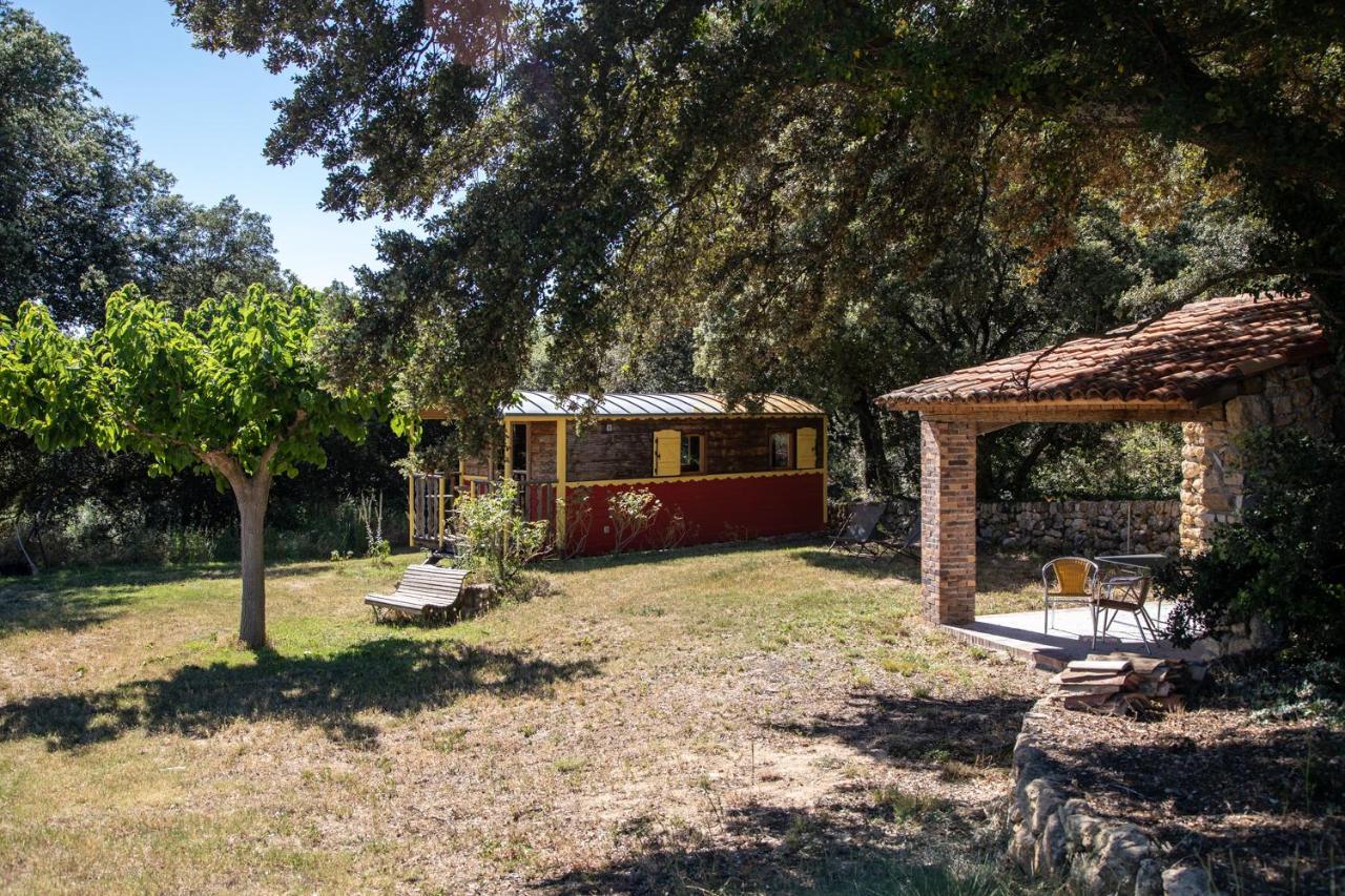 Вілла Domaine Les Perpetus La Tour-d'Aigues Екстер'єр фото