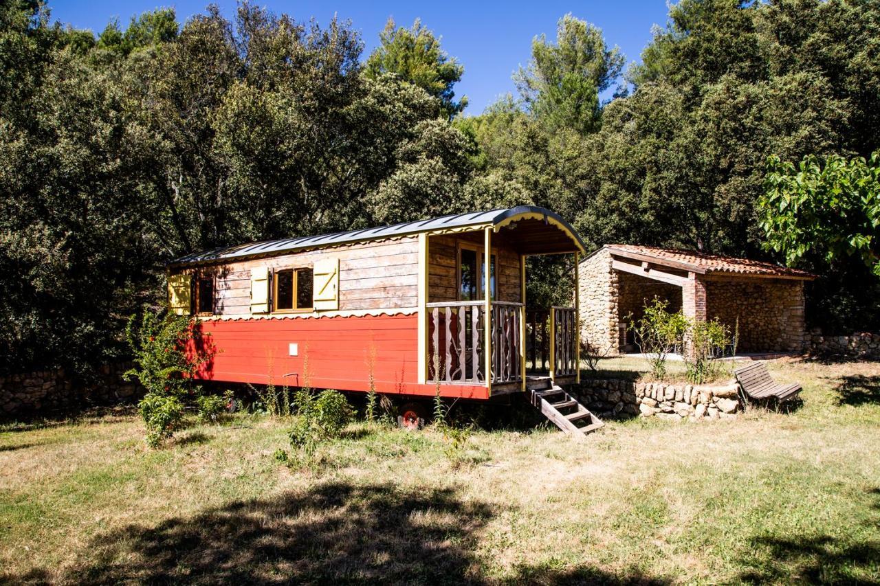 Вілла Domaine Les Perpetus La Tour-d'Aigues Екстер'єр фото