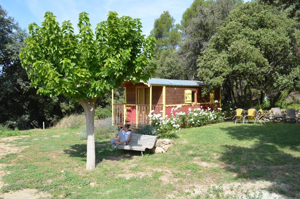 Вілла Domaine Les Perpetus La Tour-d'Aigues Номер фото