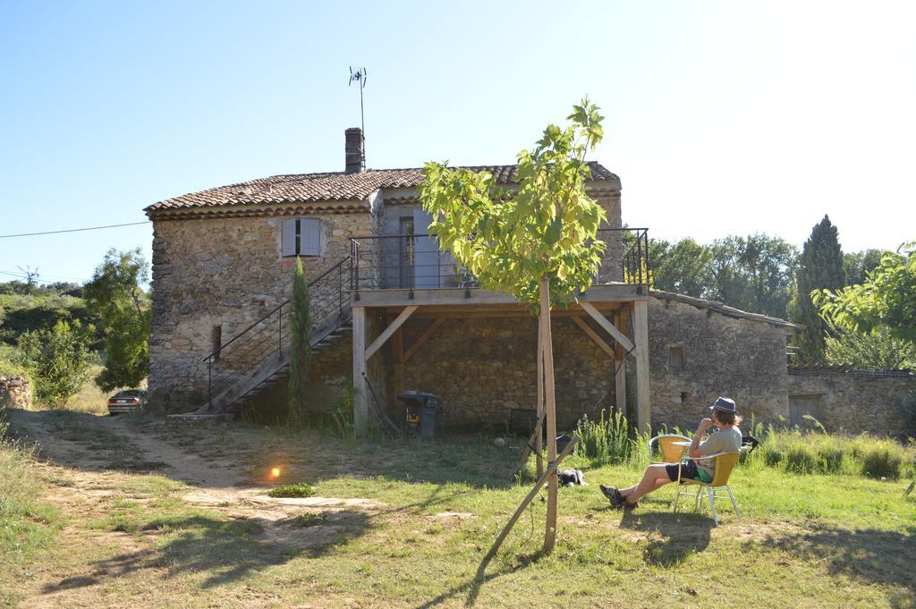 Вілла Domaine Les Perpetus La Tour-d'Aigues Номер фото